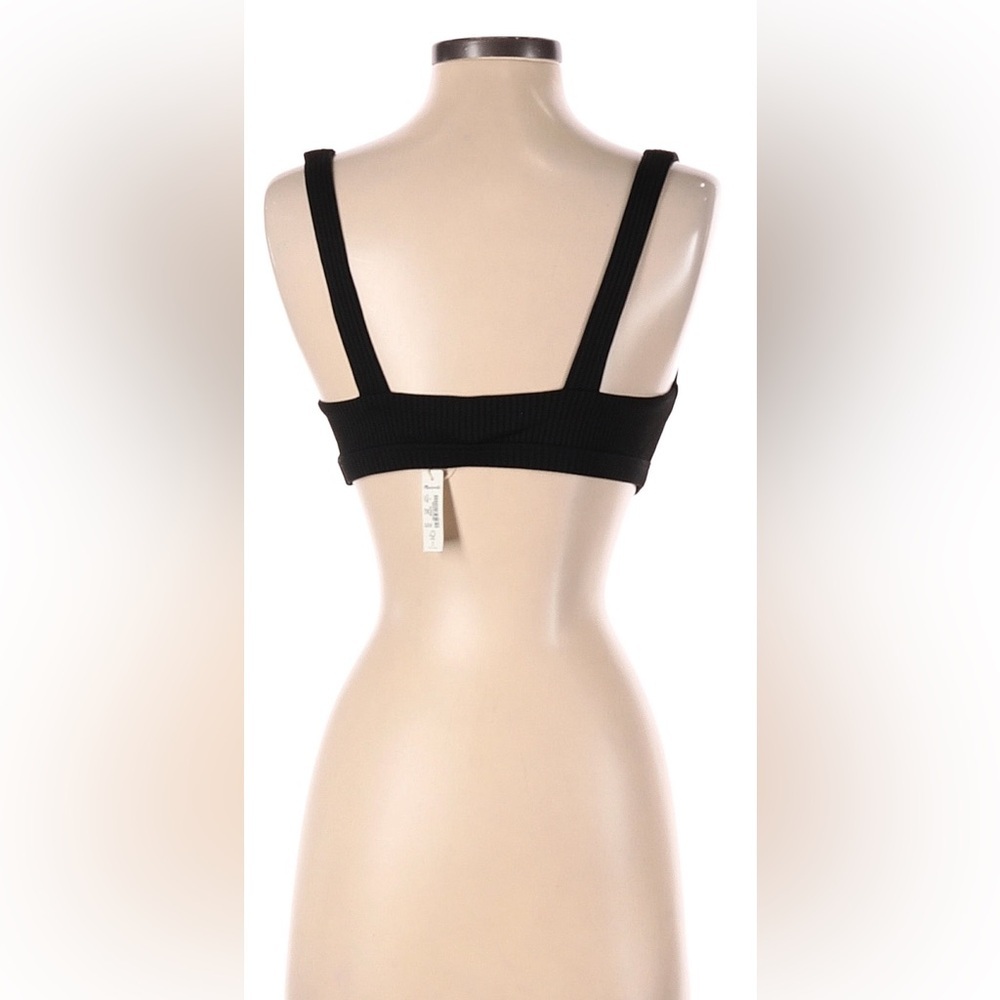 Madewell sports bra in the color black NWT SIZE M - Picture 2 of 3